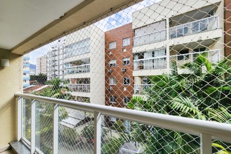 Apartamento à venda com 72m², 2 quartos e 1 vagaVista