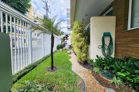Apartamento à venda com 72m², 2 quartos e 1 vagaÁrea Comum 