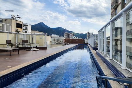 Apartamento à venda com 72m², 2 quartos e 1 vagaÁrea Comum 