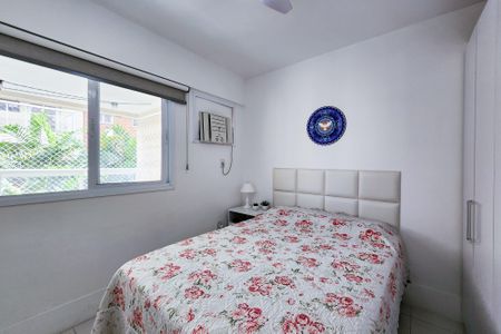Apartamento à venda com 72m², 2 quartos e 1 vagaSuíte 