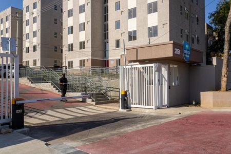 Apartamento para alugar com 42m², 2 quartos e sem vagaFachada do condomínio