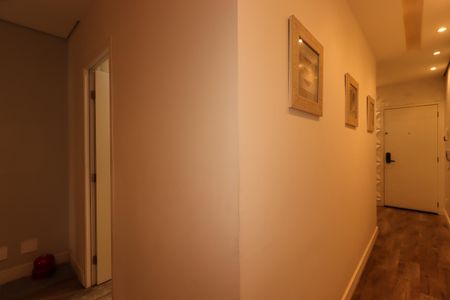Apartamento à venda com 117m², 3 quartos e 2 vagasCorredor