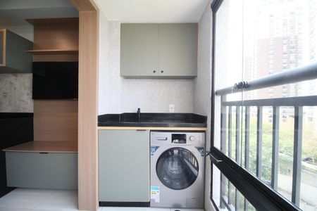 Varanda de apartamento para alugar com 2 quartos, 44m² em Cidade Jardim, São Paulo