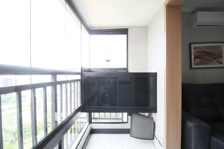 Varanda de apartamento para alugar com 2 quartos, 44m² em Cidade Jardim, São Paulo