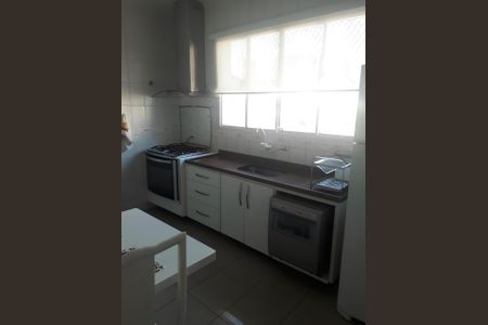 Foto 34 de casa à venda com 3 quartos, 260m² em Jardim das Vertentes, São Paulo