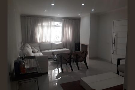 Foto 28 de casa à venda com 3 quartos, 260m² em Jardim das Vertentes, São Paulo