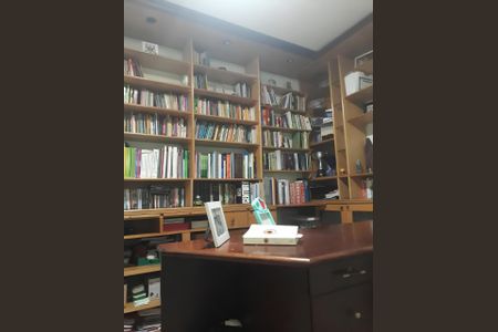 Foto 25 de casa à venda com 3 quartos, 260m² em Jardim das Vertentes, São Paulo
