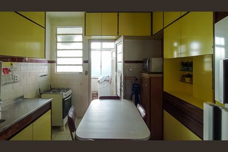 Apartamento para alugar com 85m², 2 quartos e sem vaga Apartamento para alugar com 85m², 2 quartos e sem vagaCozinha
