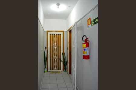 Apartamento para alugar com 85m², 2 quartos e sem vaga Apartamento para alugar com 85m², 2 quartos e sem vagaPorta do imóvel