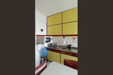 Apartamento para alugar com 85m², 2 quartos e sem vaga Apartamento para alugar com 85m², 2 quartos e sem vagaCozinha