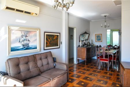 Sala  de apartamento para alugar com 2 quartos, 85m² em Centro Histórico, Porto Alegre