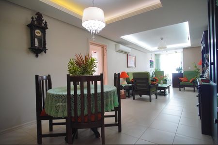 sala de jantar  de apartamento à venda com 3 quartos, 120m² em Centro, São Leopoldo