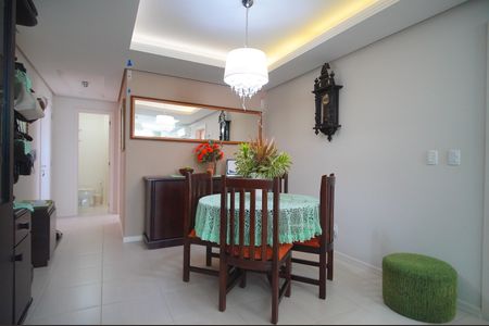 Apartamento à venda com 120m², 3 quartos e 1 vagasala de jantar 