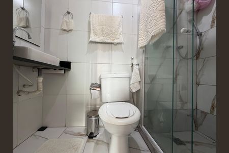 Apartamento à venda com 52m², 2 quartos e 1 vaga Apartamento à venda com 52m², 2 quartos e 1 vagaBanheiro