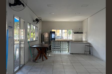 Apartamento à venda com 52m², 2 quartos e 1 vaga Apartamento à venda com 52m², 2 quartos e 1 vagaÁrea comum - Salão de festas