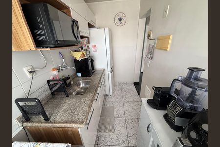 Apartamento à venda com 52m², 2 quartos e 1 vaga Apartamento à venda com 52m², 2 quartos e 1 vagaCozinha