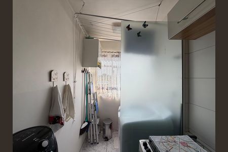 Apartamento à venda com 52m², 2 quartos e 1 vaga Apartamento à venda com 52m², 2 quartos e 1 vagaÁrea de serviço