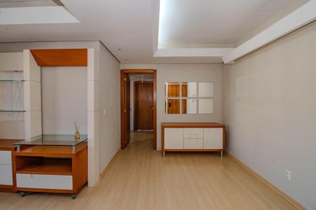 Sala de apartamento para alugar com 3 quartos, 87m² em Petrópolis, Porto Alegre