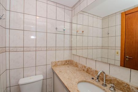 Apartamento para alugar com 87m², 3 quartos e 2 vagasBanheiro da Suíte