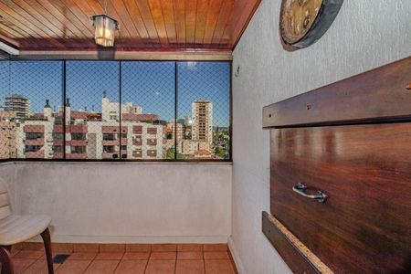 Sala - Varanda de apartamento para alugar com 3 quartos, 87m² em Petrópolis, Porto Alegre