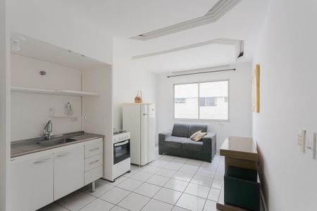 Sala de apartamento para alugar com 1 quarto, 33m² em Pinheiros, São Paulo