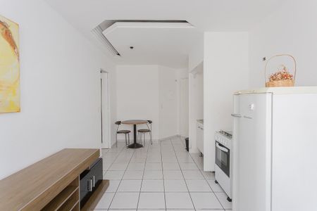 Sala de apartamento para alugar com 1 quarto, 33m² em Pinheiros, São Paulo