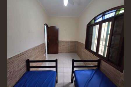 Casa para alugar com 175m², 3 quartos e 2 vagasQuarto 2
