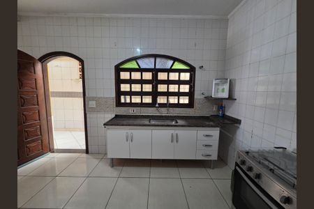 Casa para alugar com 175m², 3 quartos e 2 vagasCozinha