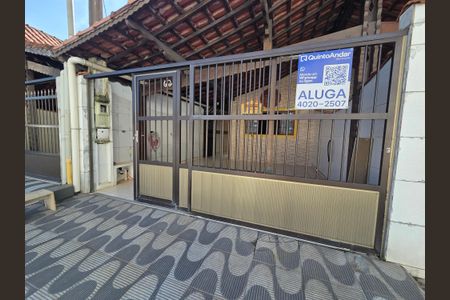 Casa para alugar com 175m², 3 quartos e 2 vagasFachada