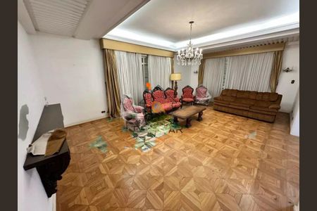 Casa para alugar com 4 quartos, 740m² em Barro Branco (Zona Norte), São Paulo