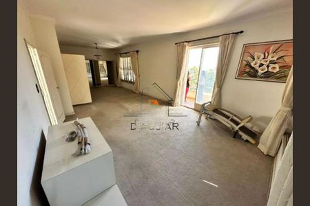 Casa para alugar com 4 quartos, 740m² em Barro Branco (Zona Norte), São Paulo