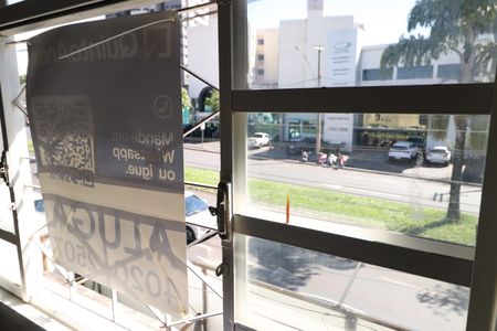 Apartamento para alugar com 110m², 3 quartos e 4 vagasPlaquinha