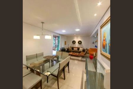 Apartamento para alugar com 4 quartos, 230m² em Buritis, Belo Horizonte