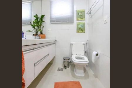 Apartamento para alugar com 230m², 4 quartos e 4 vagas