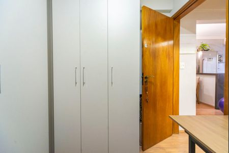 Apartamento à venda com 50m², 2 quartos e 2 vagas Apartamento à venda com 50m², 2 quartos e 2 vagasQuarto 2