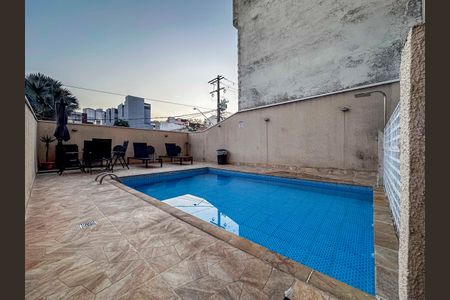 Apartamento à venda com 50m², 2 quartos e 2 vagas Apartamento à venda com 50m², 2 quartos e 2 vagasÁrea comum - Piscina