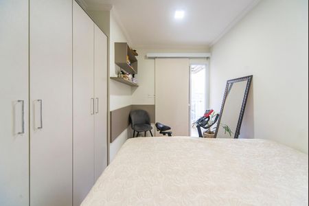 Apartamento à venda com 50m², 2 quartos e 2 vagas Apartamento à venda com 50m², 2 quartos e 2 vagasQuarto 1
