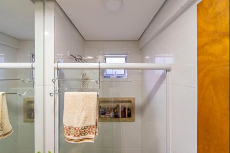 Apartamento à venda com 50m², 2 quartos e 2 vagas Apartamento à venda com 50m², 2 quartos e 2 vagasBanheiro