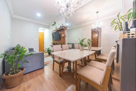Sala de apartamento à venda com 2 quartos, 50m² em Campestre, Santo André