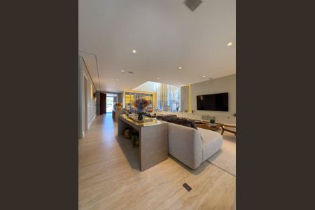 Casa à venda com 5 quartos, 700m² em Residencial Morada dos Lagos, Barueri