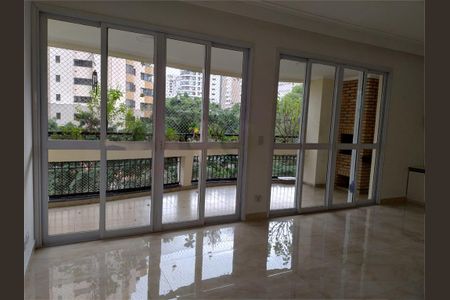 Apartamento à venda com 160m², 3 quartos e 3 vagas