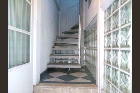 Casa para alugar com 160m², 3 quartos e sem vaga