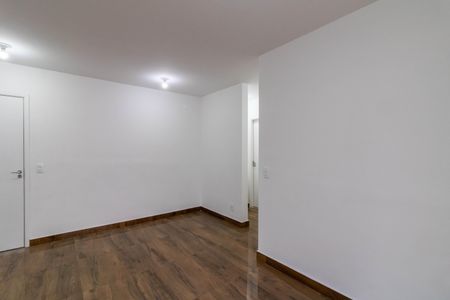 Sala de apartamento à venda com 2 quartos, 55m² em Vila das Bandeiras, Guarulhos