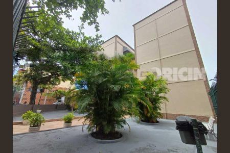 Apartamento à venda com 54m², 2 quartos e sem vaga