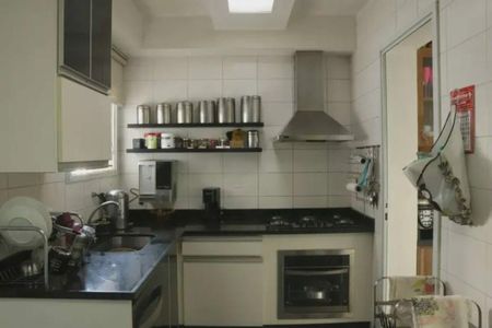 Apartamento para alugar com 142m², 4 quartos e 2 vagas