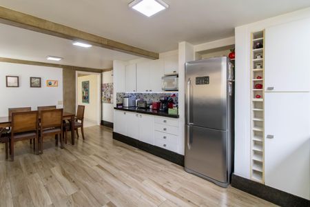 Cozinha de casa à venda com 3 quartos, 350m² em Vila Galvão, Guarulhos