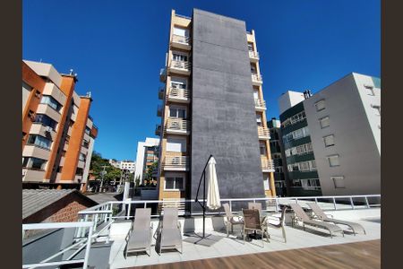 Apartamento à venda com 84m², 2 quartos e 2 vagasÁrea comum - Piscina