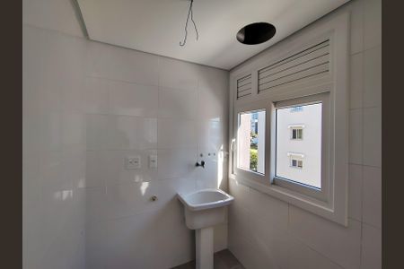 Apartamento à venda com 84m², 2 quartos e 2 vagasCozinha e Área de Serviço