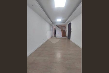 Casa à venda com 3 quartos, 192m² em Jardim Santa Monica, São Paulo