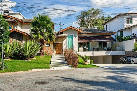 Casa à venda com 577m², 4 quartos e 6 vagas
